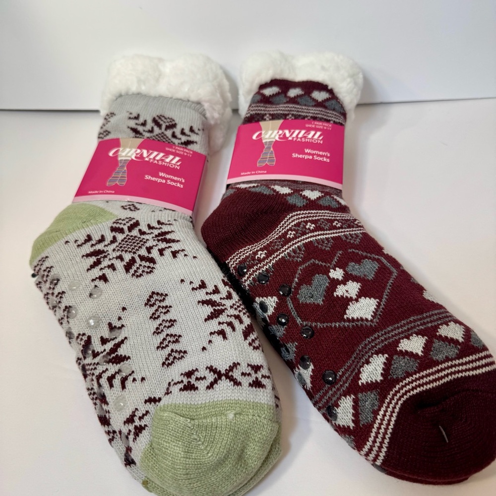 NWT. Carnival Fashion - 2 pairs Women’s Sherpa Socks